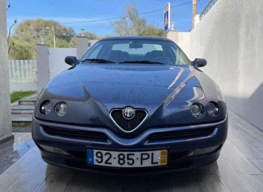 Alfa Romeo GTV • 2000 • 66,000 km 1