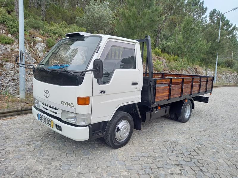 Toyota Dyna • 2000 • 204,000 km 5