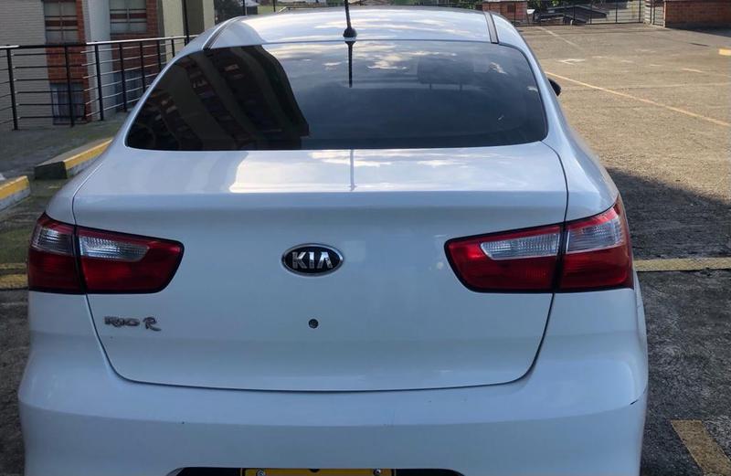 Kia Rio sedan • 2017 • 44,000 km 16