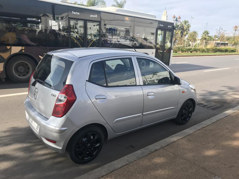 Hyundai i10 • 2011 • 54,000 km 3