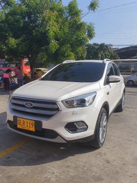Ford Escape • 2019 • 16,000 km 2