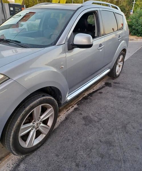 Peugeot 4007 • 2009 • 289,000 km 3