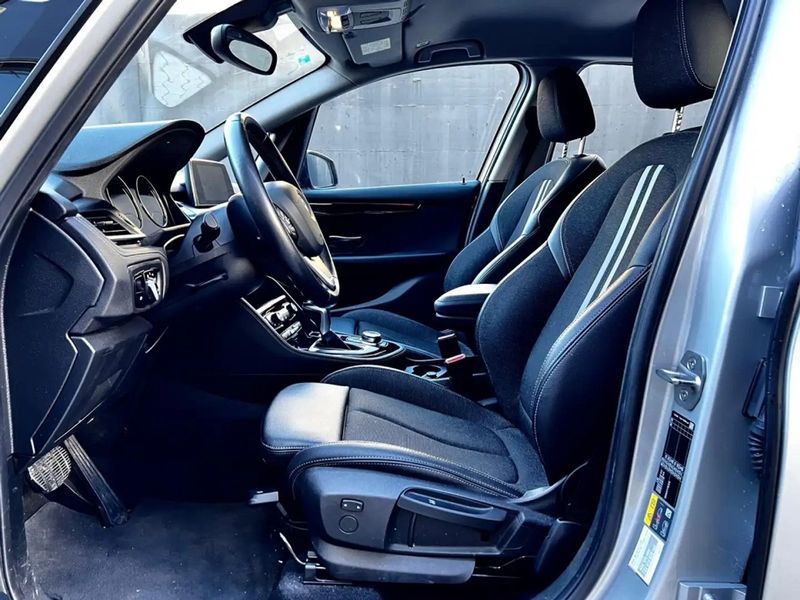 BMW 2 Series • 2020 • 60,000 km 6