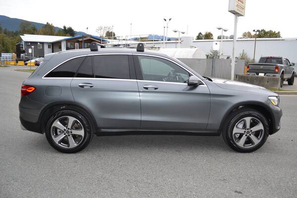 Mercedes-Benz GLC • 2018 • 16,681 km 11