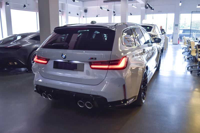 BMW M3 • 2024 • 3,900 km 8