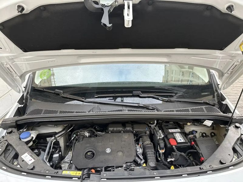 Peugeot 108 • 2022 • 34,500 km 10