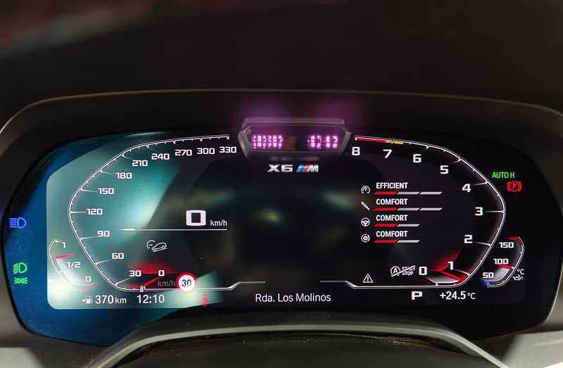 BMW X6 • 2020 • 166,679 km 7