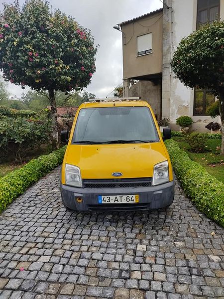 Ford Transit Connect • 2005 • 98,000 km 1