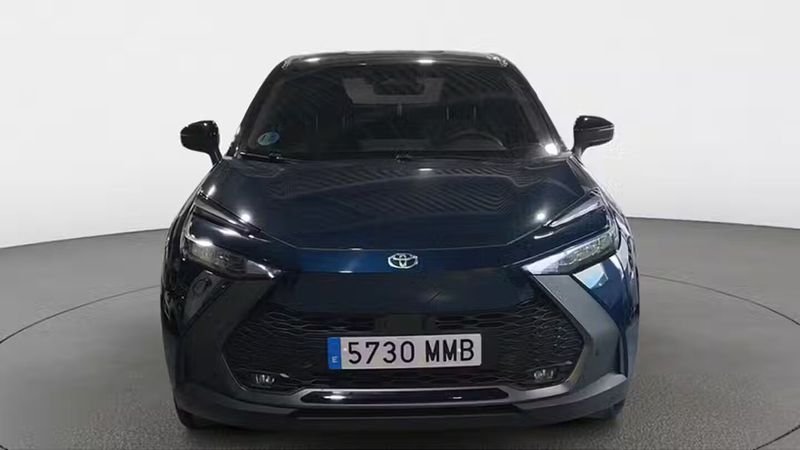 Toyota C-HR • 2023 • 9,461 km 9