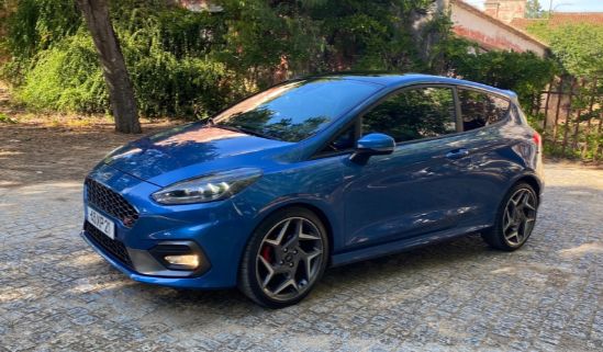 Ford Fiesta • 2019 • 76,766 km 3