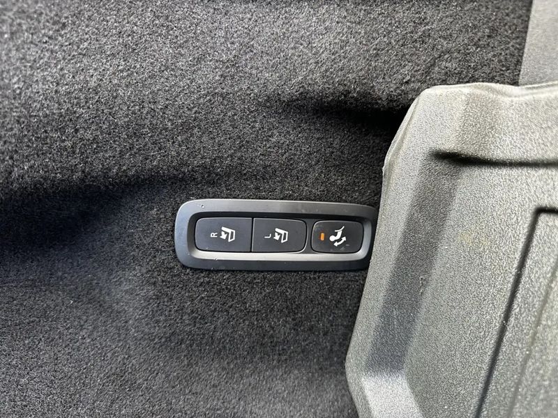 Volvo XC60 • 2019 • 125,000 km 14