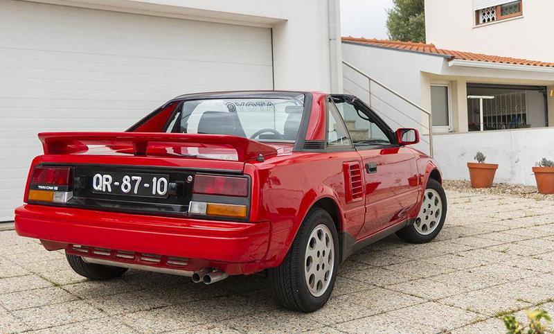 Toyota MR2 • 1988 • 70,000 km 2