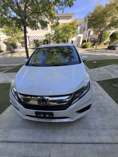 Honda Odyssey • 2020 • 42,000 mi 11