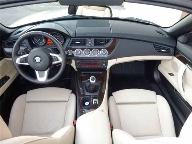 BMW Z4 • 2011 • 118,000 km 8
