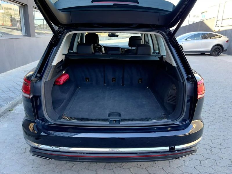 Volkswagen Touareg • 2020 • 69,000 km 3