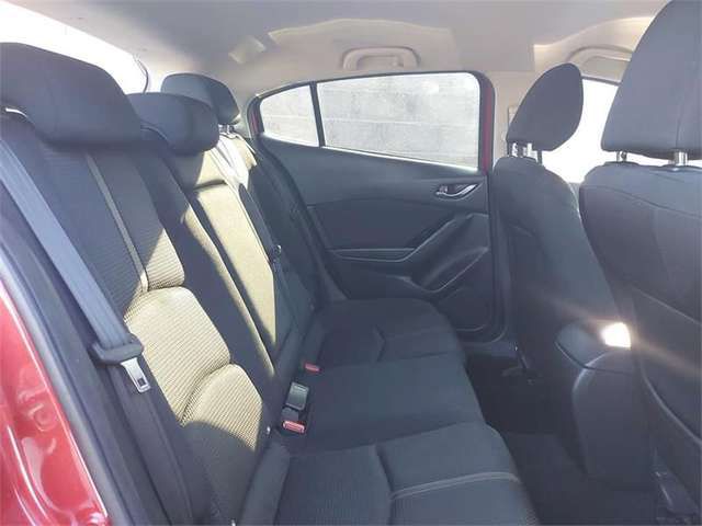 Mazda 3 • 2018 • 52,053 km 6