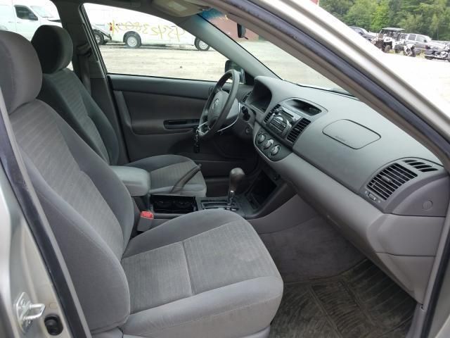 Toyota Camry • 2006 • 10,000 mi 5