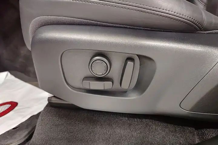 Land Rover Range Rover Sport • 2018 • 35,000 km 4