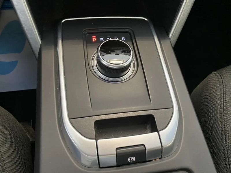Land Rover Discovery Sport • 2018 • 101,000 km 10