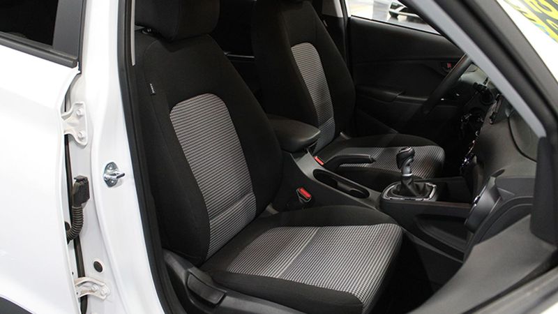 Hyundai Kona • 2023 • 12,000 km 10