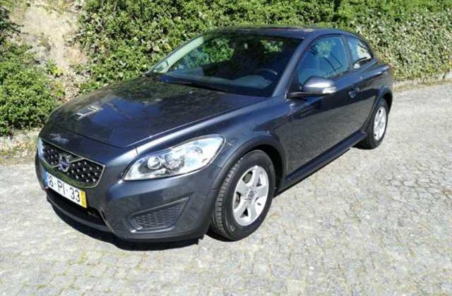 Volvo C30 • 2011 • 11,980 km 1