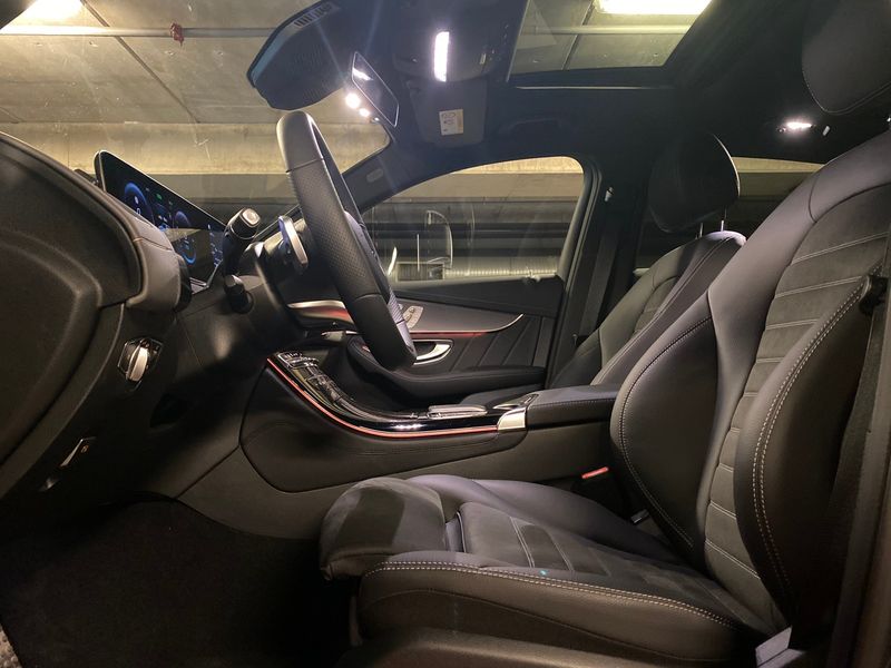 Mercedes-Benz E-Class • 2020 • 43,990 km 7