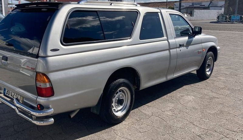 Mitsubishi L200 • 2000 • 80,000 km 5