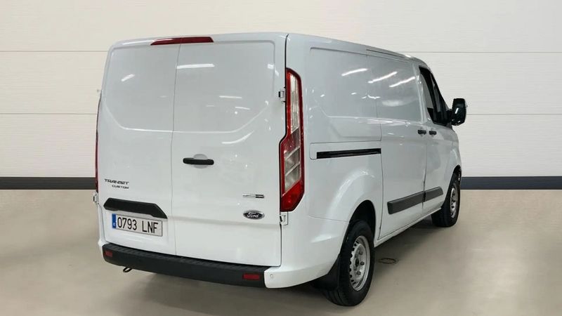 Ford Transit Custom • 2021 • 127,423 km 5