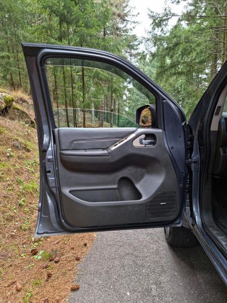 Nissan Navara • 2017 • 90,000 km 5