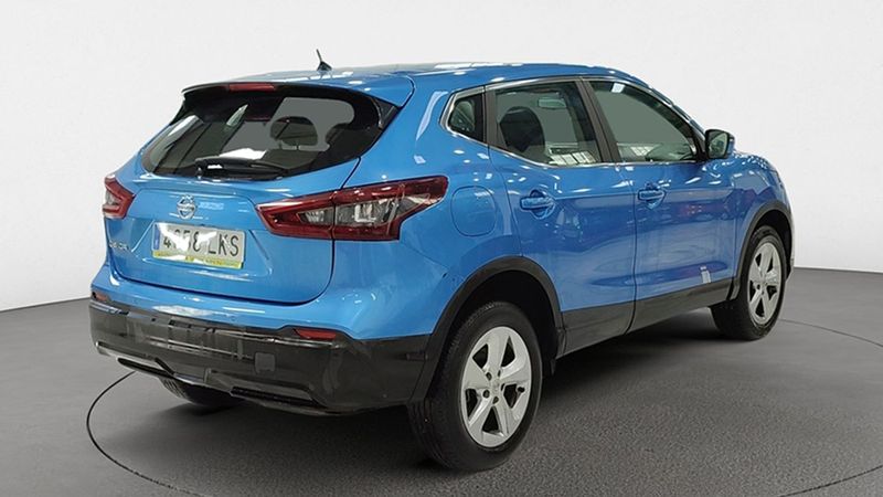 Nissan Qashqai • 2020 • 93,156 km 3
