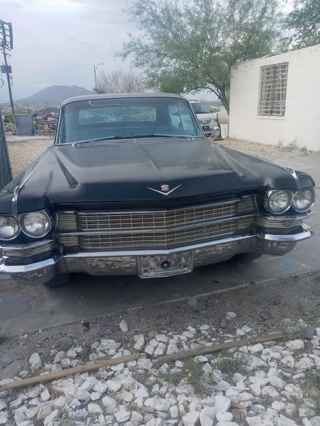 Cadillac Fleetwood • 1963 • 100,000 mi 3