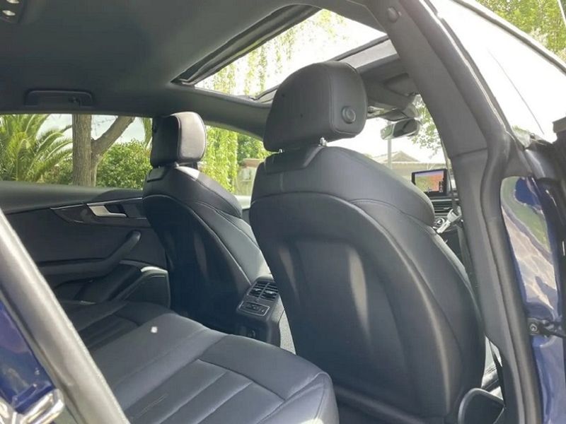 Audi A5 Sportback • 2019 • 98,000 km 10