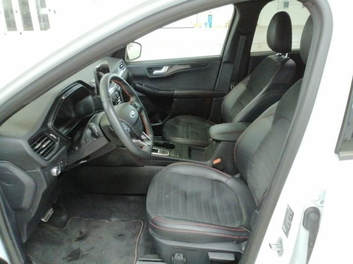 Ford Escape • 2020 • 169,000 km 6