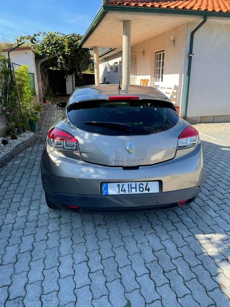 Renault Mégane Coupé • 2009 • 79,000 km 2