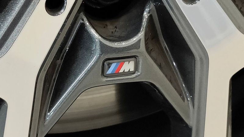 BMW 1 Series • 2024 • 3,264 km 10