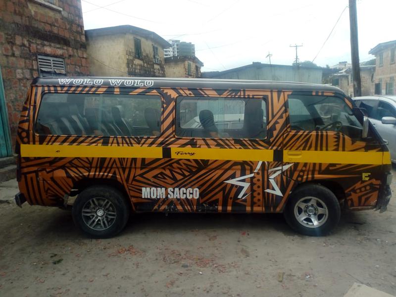 Nissan 370z • 2010 • 90,000 km 3