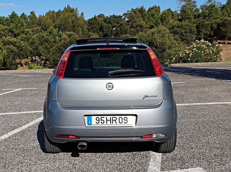 Fiat Punto • 2009 • 160,000 km 3