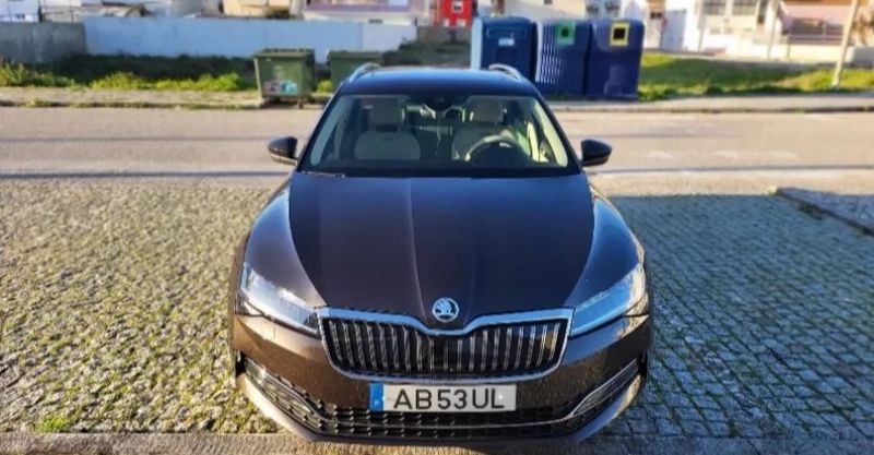 Škoda Superb • 2020 • 32,000 km 1