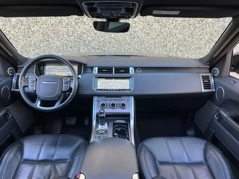 Land Rover Range Rover Sport • 2017 • 159,000 km 5