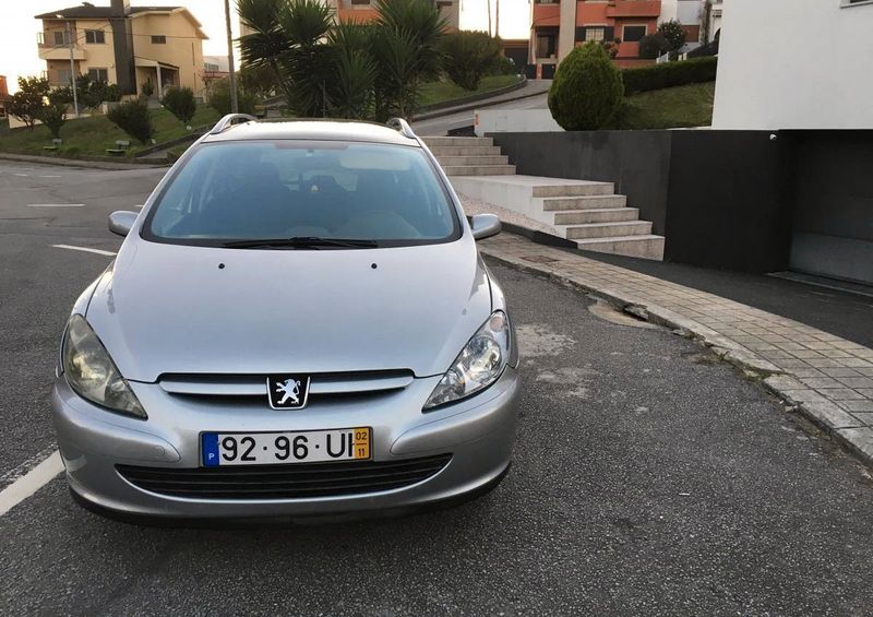 Peugeot 307 • 2002 • 235,000 km 1