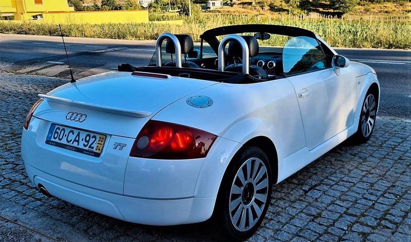 Audi TT • 2000 • 179,999 km 1