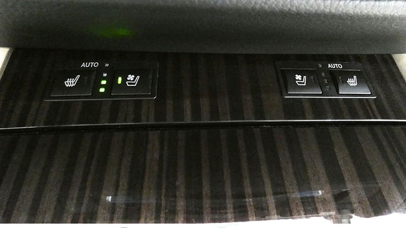 Lexus GS • 2016 • 135,739 km 12