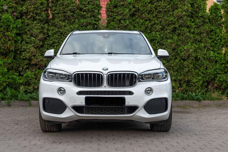 BMW X5 • 2014 • 189,000 km 5