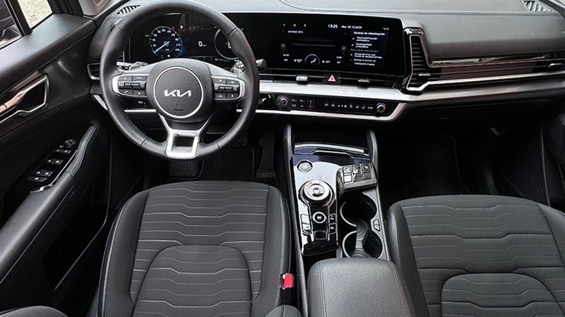 Kia Sportage • 2024 • 5,900 km 10