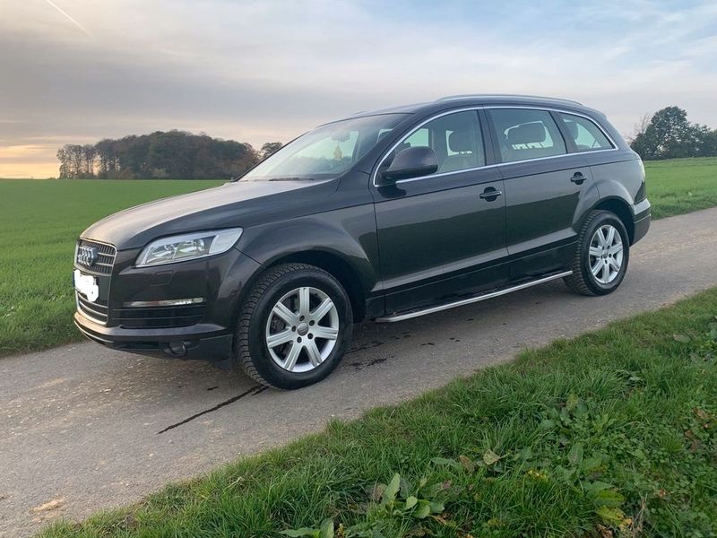 Audi Q7 • 2008 • 282,141 km 2
