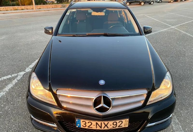 Mercedes-Benz C-Class • 2013 • 450,000 km 2