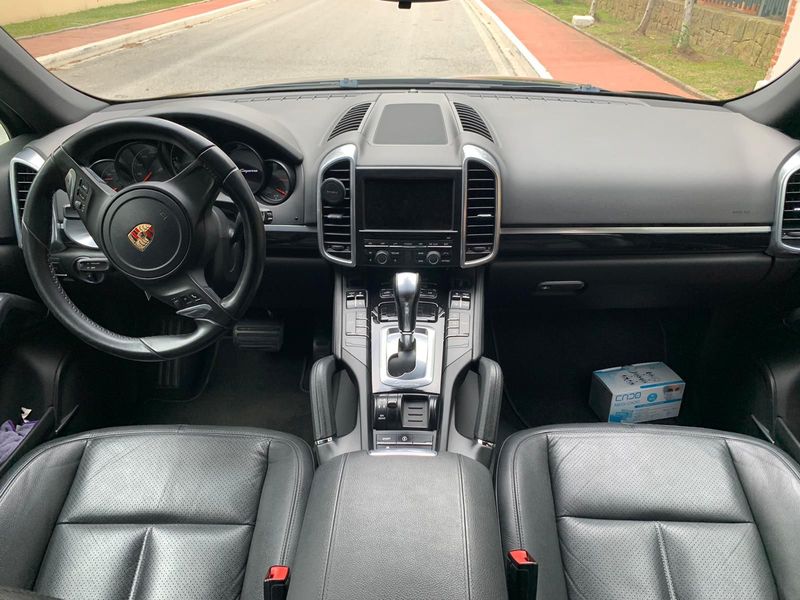 Porsche Cayenne • 2013 • 151,000 km 5