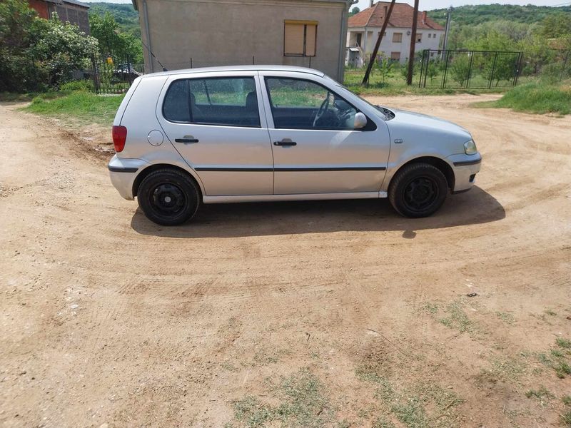 Volkswagen Polo • 2000 • 24,200 km 2