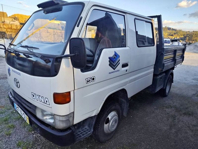 Toyota Dyna • 2017 • 199,000 km 1