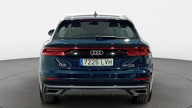 Audi Q8 • 2021 • 62,345 km 10